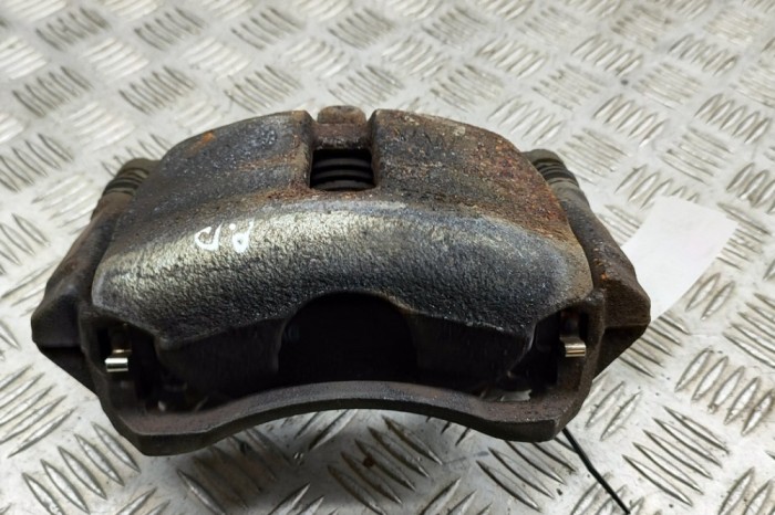 Etrier de fr&acirc;nă dreapta față AUDI A3 Sportback 8VA, 8VF 2018 OEM: Hatchback | 23367965