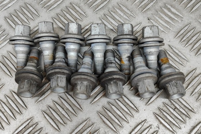 Set prezoane roata OPEL MOKKA 2023 OEM: 9817024580 | 30308389