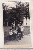 Bnk foto Sinaia - In parc - 1973, Alb-Negru, Romania de la 1950, Cladiri