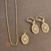 Set lantisor + pandantiv + cercei placati cu aur finisaj dantelat model filigran