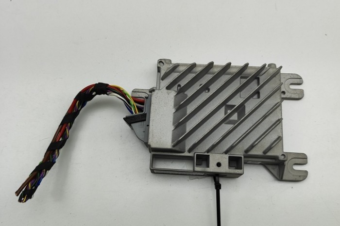 Amplificator de sunet BMW X5 G05 2020 OEM: 5A207E7 30964090