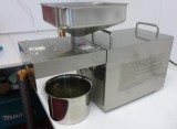 Presa ulei la rece universala 0.4 kw 1 an garantie