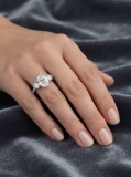 Cumpara ieftin Inel din Argint 925 Eternal Trio cu Zirconiu Oval si Cristale Flancate
