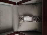 Vand ceas de dama, stare foarte buna, original, superb, se ofera si o cutie cadou!! EDITIE LIMITATA!!