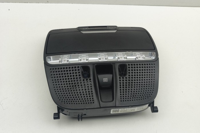 Iluminare interioară MERCEDES-BENZ C T-Model S205 2015 OEM: A0009002507,A0009068503,A0008275323 | 31557539