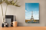 Tablou Canvas, "Turnul Eiffel &icirc;n lumina dimineții", Turn, Metal, Panorama, Culoare, Cer, Structură, Iconic, Arhitectură, 26 x 39 cm, CMCLASS