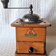 Veche rasnita de cafea Zassenhaus, rasnita veche din lemn anii 30-40