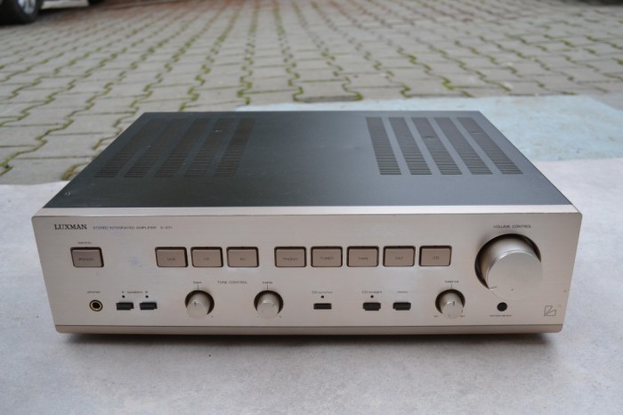 Amplificator Luxman A 371