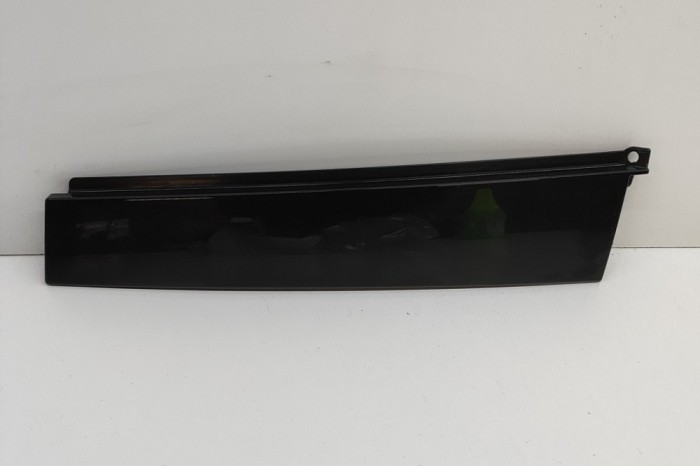 Ornament vertical ușă dreapta spate CITRO&Euml;N DS7 Crossback 2021 OEM: 9811260380 27732161