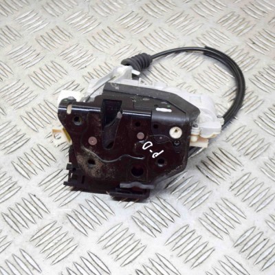 &amp;Icirc;ncuietoare ușă dreapta față VW PASSAT B7 362 2012 OEM: 3C1837016A 13572509 foto