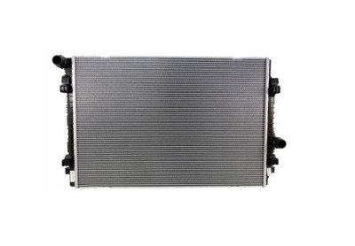 Radiator apa Audi A3, 2012-; Q2, 2016-; Q3 (F3), 2018-; Tt, 2014-, Seat Ateca, 2016-; Leon, 2013-; Tarraco, Skoda Kodiaq Octavia, 2013- Octavia, 2020 foto