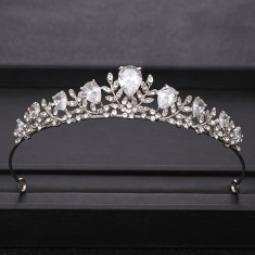 Tiara Silver Leafs foto