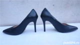 Pantofi dama negri cu toc, ciocate din piele, marimea 38, marca BSB, Negru