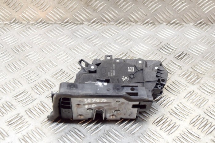 &Icirc;ncuietoare ușă dreapta față BMW X4 G02, F98 2018 OEM: 9492100 14689053