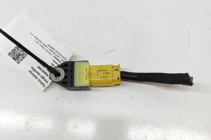 Senzor de impact dreapta spate TOYOTA PRIUS _W3_ 2015 OEM: 89831-75010 | 32051597
