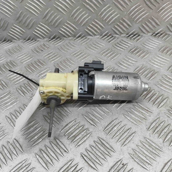 Motor de control scaun st&acirc;nga față LEXUS IS II GSE2_, ALE2_, USE2_ 2005 OEM: 85820-33020 29073090