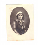 Foto mica portret de tanara, stare foarte buna, Alb-Negru, Romania 1900 - 1950, Portrete