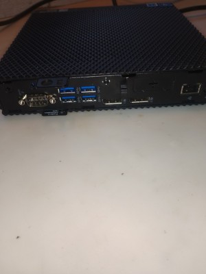 mini unitate DELL Wyse 5070 , intel J4105 quad core ,4 gb ddr4 , 16 gb ssd ,functionala foto