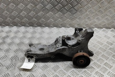 Suport alternator AUDI A4 8E2, B6 2003 OEM: 06D903143C 29072815 foto
