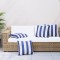 Perne decorative, 4 buc., dungi albastru&amp;alb, 50x50 cm, textil