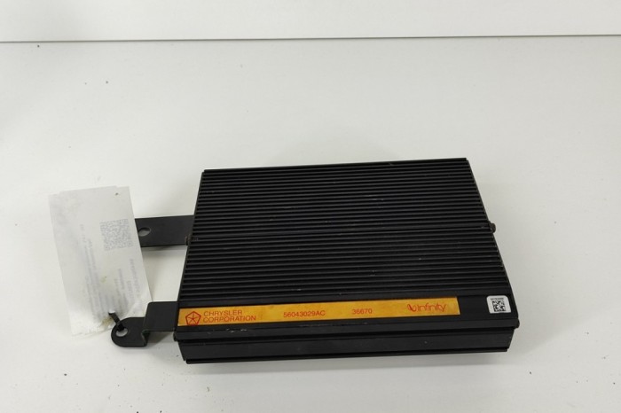 Amplificator de sunet DODGE DURANGO DN 1999 OEM: 56043029AC 28279032