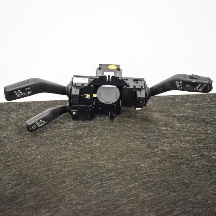 Maneta semnalizare ștergătoare VW PASSAT Variant B6 3C5 2008 OEM: 3C9953507BK3C9953513S 3597729
