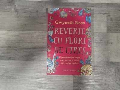 Reverie cu flori de cires de Gwyneth Rees foto