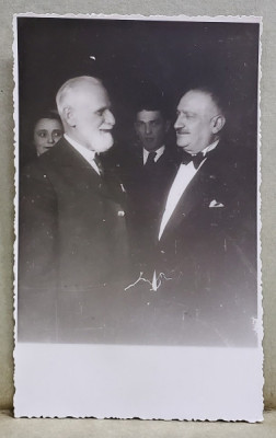 GRIGORE TRANCU - IASI ( 1874 -1940 ) , AVOCAT SI OM POLITIC , INTR - O DISCUTIE , CARTE POSTALA ILUSTRATA , INCEPUTUL SEC. XX foto