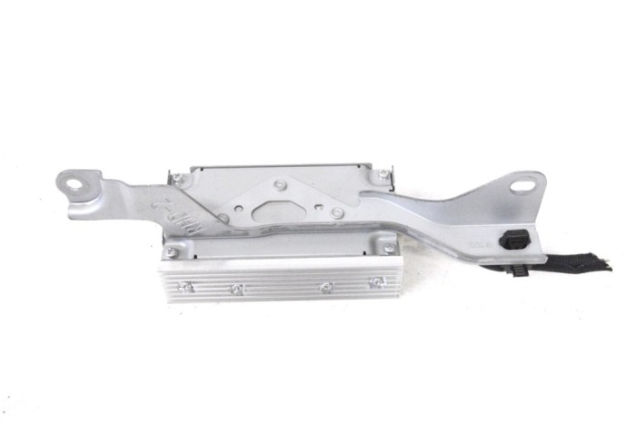 Amplificator de sunet LEXUS IS III _E3_ 2014 OEM: 86240-53010 15483490