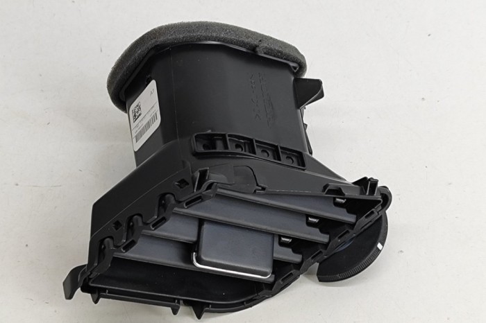 Gura de ventilație planșa de bord HONDA CIVIC X Hatchback FC_, FK 2018 OEM: 77620-TBA 27281441