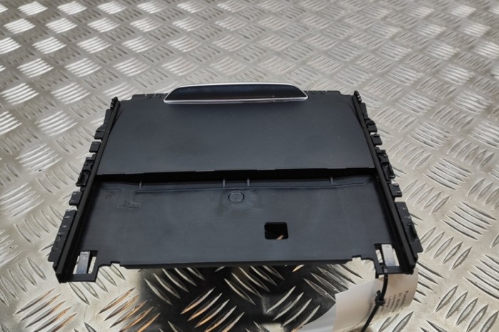 Suport de pahar BMW 4 Coupe F32, F82 2016 OEM: 105495994 22400196