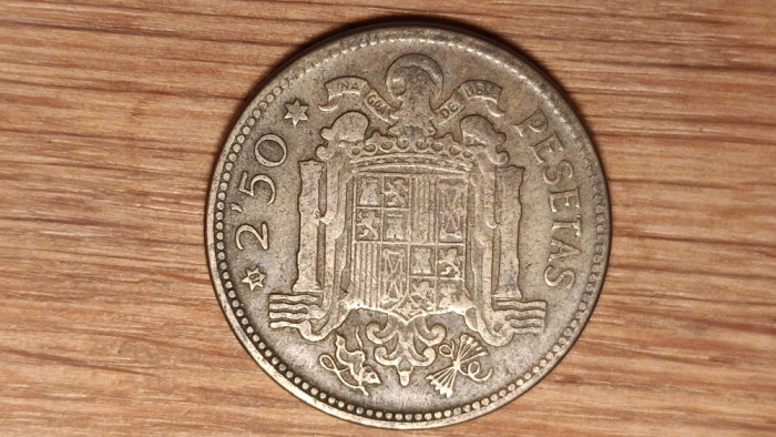 Spania - moneda de colectie raruta - 2 1/2 sau 2,5 pesetas 1956 - spectaculoasa!