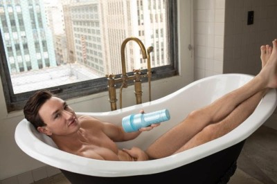 Masturbator Anus Cade Maddox Alpha foto