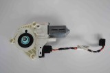 Motor macara geam ușă st&acirc;nga față SKODA SUPERB II 3T4 2008 OEM: 8K0959801 1648437