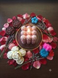 ✨ Răsfăț Natural: Săpunuri Transparente cu Flori și Lum&acirc;nări cu Arome Delicioase