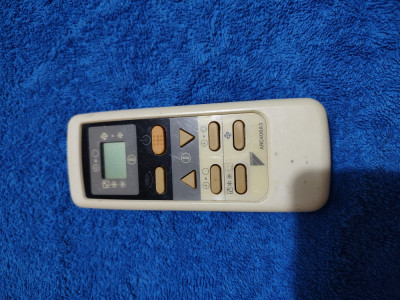 Telecomanda aer conditionat / telecomenzi aer conditionat ORIGINALE, DAIKIN, stare foarte buna, perfect functionala !! foto