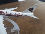 Macheta metalica de avion Thai Airways - decorat cu dragon| Decoratie| Perfect pt cadou