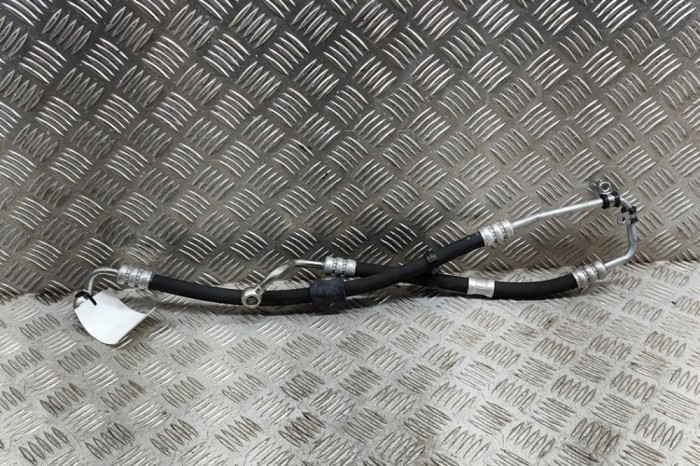 Furtun servodirecție IVECO DAILY VI Furgon 2018 OEM: 5801860894 22266403