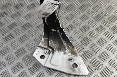 Suport aripa st&amp;acirc;nga față VW PASSAT Variant B7 365 2012 OEM: 3AA821141 31045359 foto