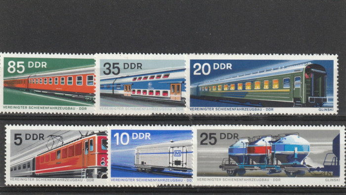 Transporturi trenuri ,vagoane ,DDR .