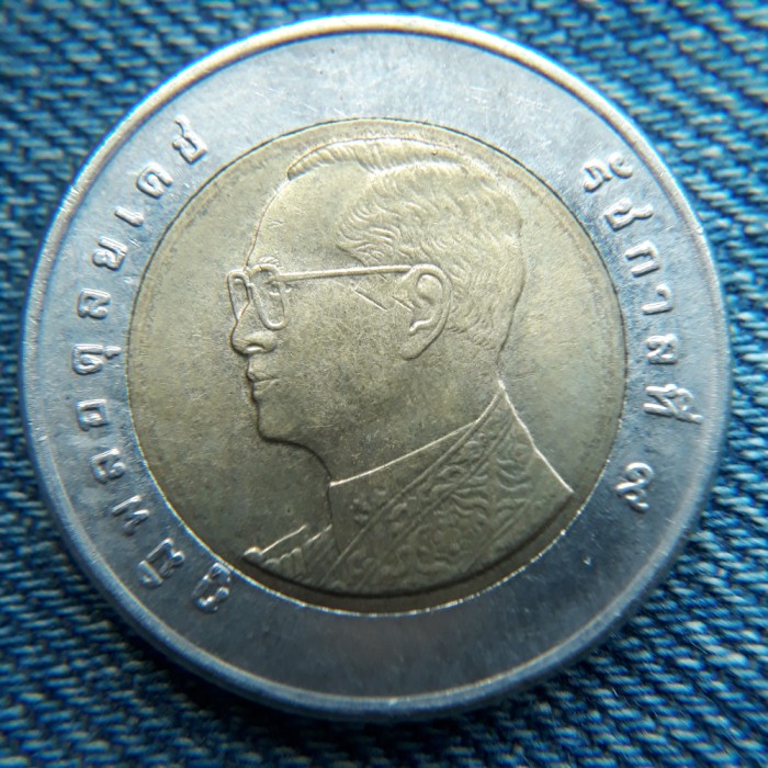 1m - 10 Baht Tailanda