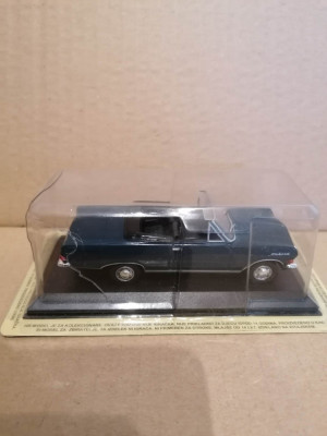 Macheta OPEL REKORD A , Masini de legenda scara 1:43 foto