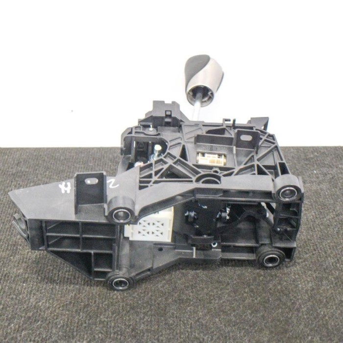 Timonerie cutie de viteze LEXUS NX _Z1_ 2015 OEM: Hatchback | 10614134
