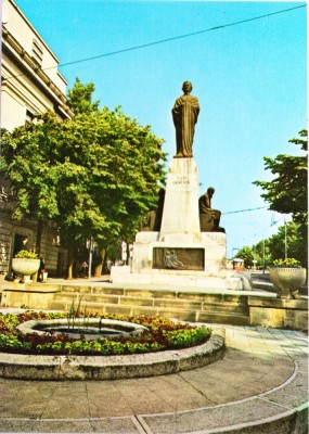 AMS# - VEDERE STATUIA LUI EMINESCU, IASI, NECIRCULATA foto