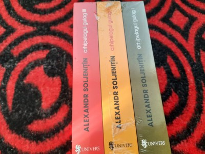 Alexandr Soljenitin - Arhipelagul Gulag, 3 VOLUME IN TIPLA foto