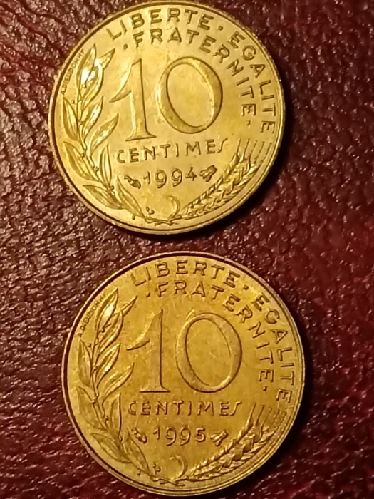 Lot 2 monede Franta: 10 centimes 1994 + 1995, stare UNC + Luciu [poze]. Discount conform descriere [10 - 20 %. Vezi descrierea.].