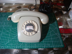 Telefon fix vintage cu disc Siemens Fetap 611-2 foto