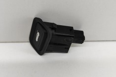 Comutator deschidere haion HYUNDAI i40 VF 2012 OEM: 39R590-1100,93555-3Z000RY,935553Z000RY 24307859