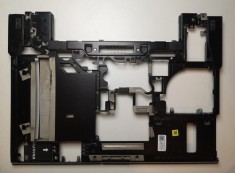 Dell Latitude E6400 Capac Inferior Baza