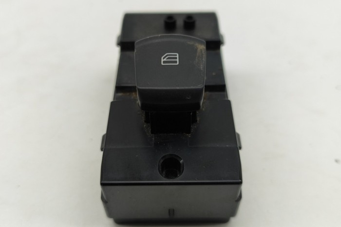 Buton geam ușă dreapta spate MERCEDES-BENZ X - Class 2018 OEM: 25421-5XA0A | 31646171